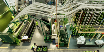 The Important Function of Knowledge Heart Expertise in Remodeling the Manufacturing Trade